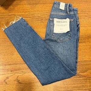 Good American Straight-Leg Medium Blue Denim Jeans
